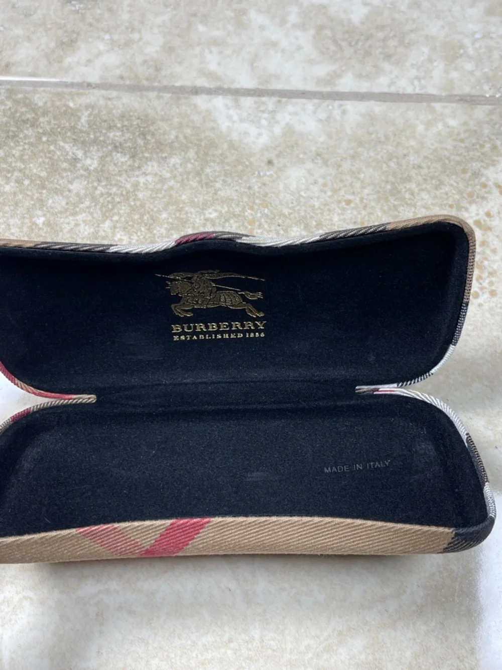 Burberry Beige Tan Black Red Nova Check Eyewear Case - Picture 5 of 13